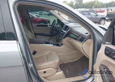 2015 Mercedes-Benz Gl 450 4Matic z USA, uszkodzony, nr VIN 4JGDF6EEXFA517411